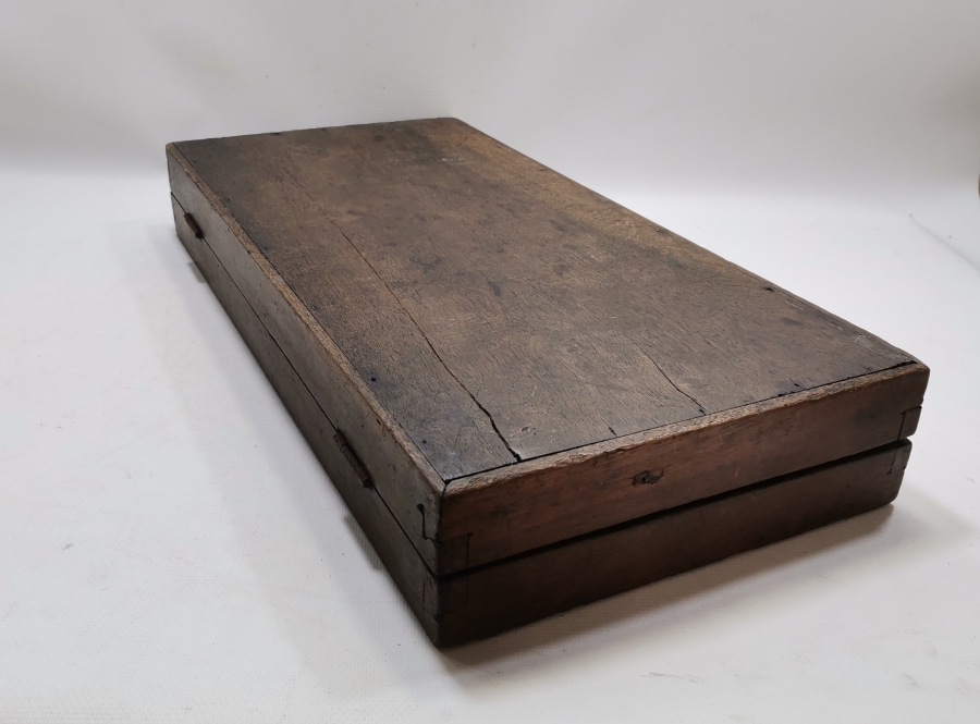 OSMANLI DÖNEMİ KIRLANGIÇ GEÇME İŞÇİLİKLİ EL YAPIMI TAVLA