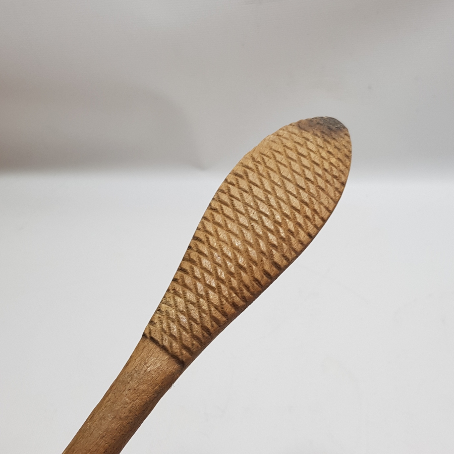 OSMANLI DÖNEMİ TEKKE İŞİ AHŞAP SIRT KAŞIYICI