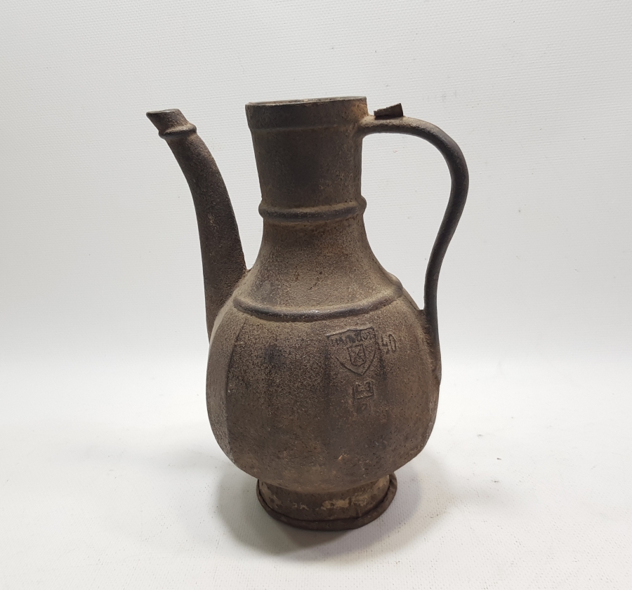 AVRUPA YAPIMI DEMİR DÖKÜM İBRİK