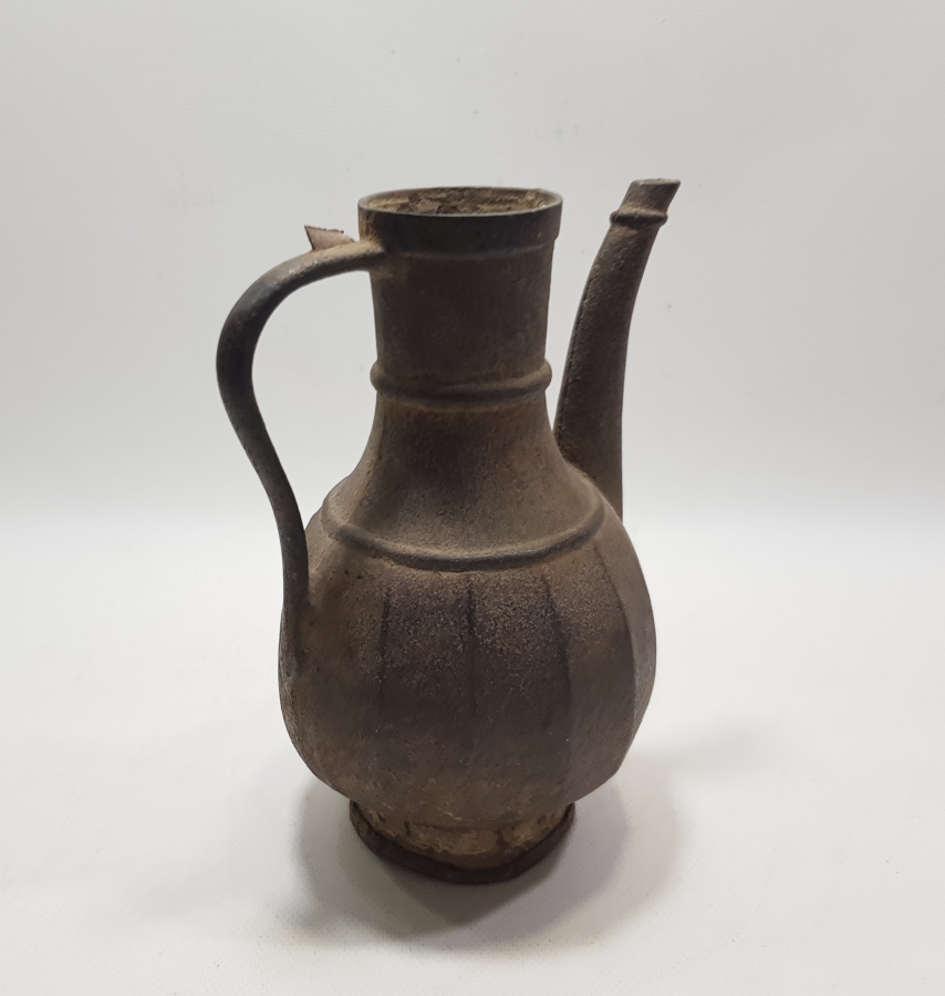 AVRUPA YAPIMI DEMİR DÖKÜM İBRİK