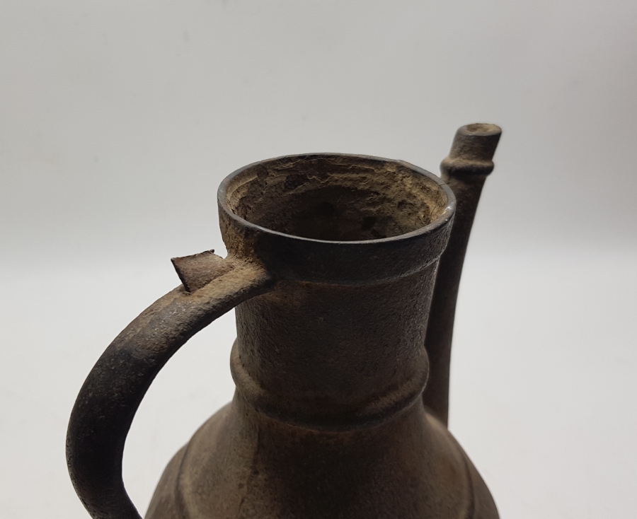 AVRUPA YAPIMI DEMİR DÖKÜM İBRİK