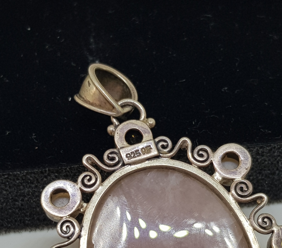 SEDEF VE YILDIZ TAŞLI ÖZEL YAPIM GÜMÜŞ KOLYE UCU