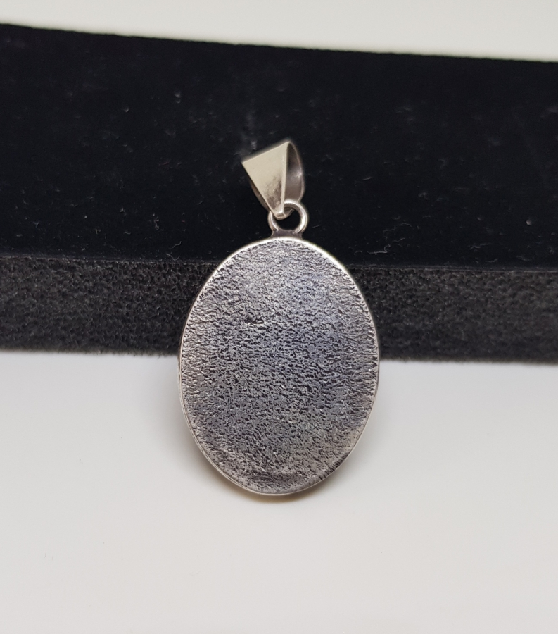 DOĞAL TAŞLI ÖZEL YAPIM ANTİKA GÜMÜŞ KOLYE UCU