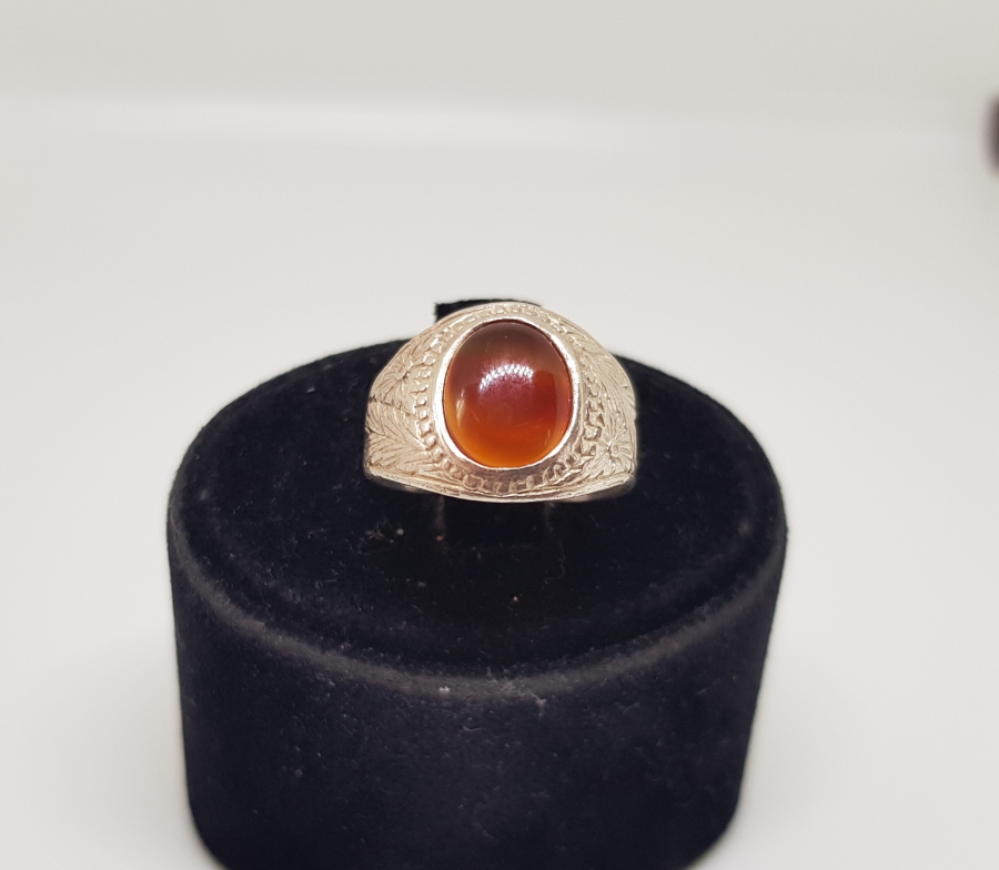 ÜZERİNDE HARELİ SÜLEYMANİYE AKİĞİ BULUNAN ÖZEL YAPIM GÜMÜŞ YÜZÜK