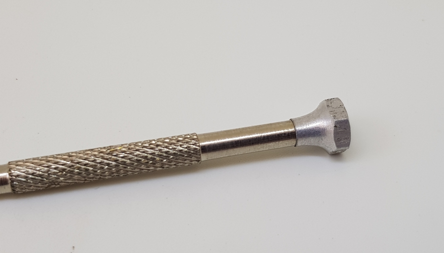 ANTİKA SAATÇİ TORNAVİDASI