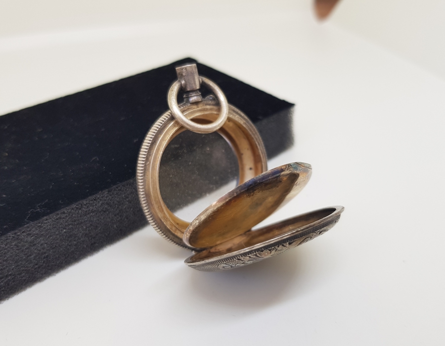 OSMANLI DÖNEMİ RUM İŞİ GÜMÜŞ CEP SAATİ KASASI