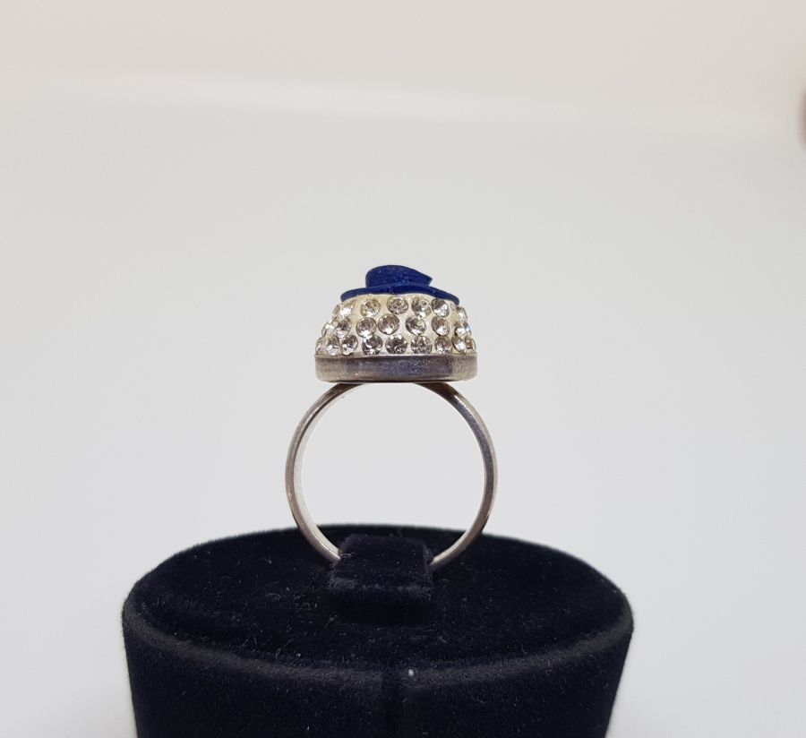 MARGAZİT TAŞLARLA SÜSLÜ GÜL MODELİ AVRUPA YÜZÜK