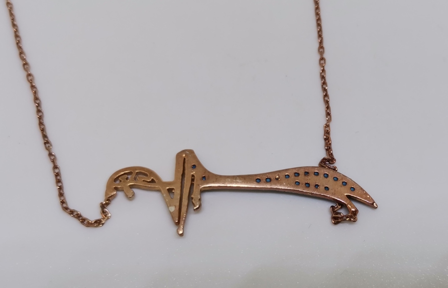 ZÜLFİKAR FORMUNDA YAPILMIŞ ÖZEL YAPIM GÜMÜŞ KOLYE UCU