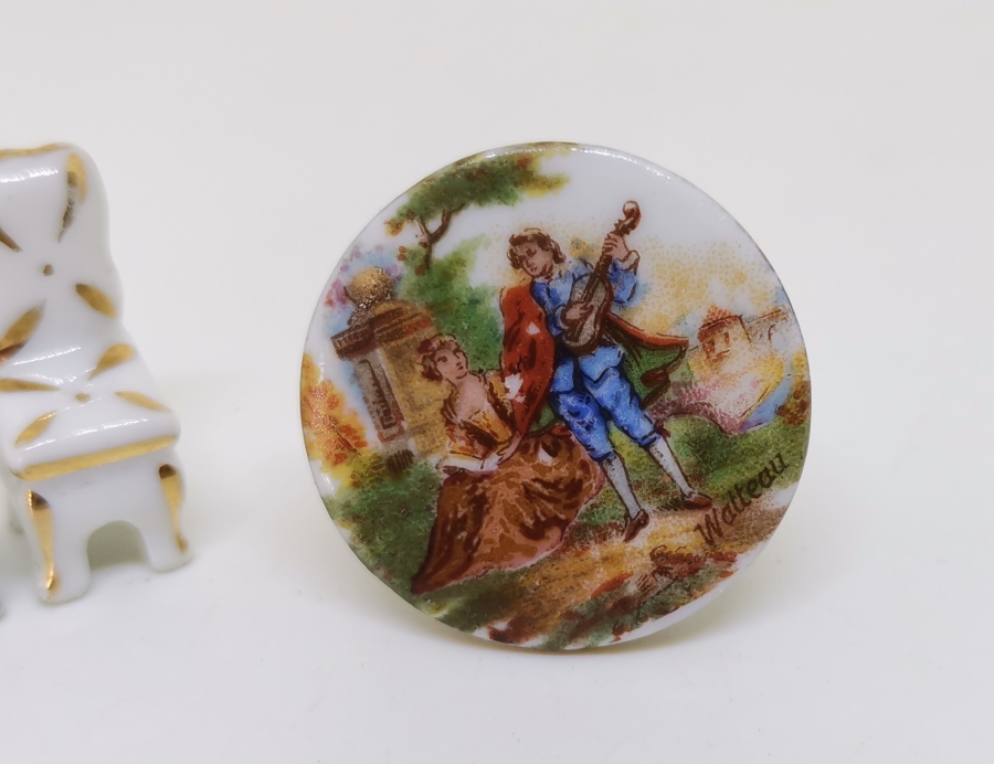 ÜZERİ ALTIN VARAKLI LİMOGES MARKA ANTİKA PORSELEN MİNYATÜR YEMEK ODASI TAKIMI