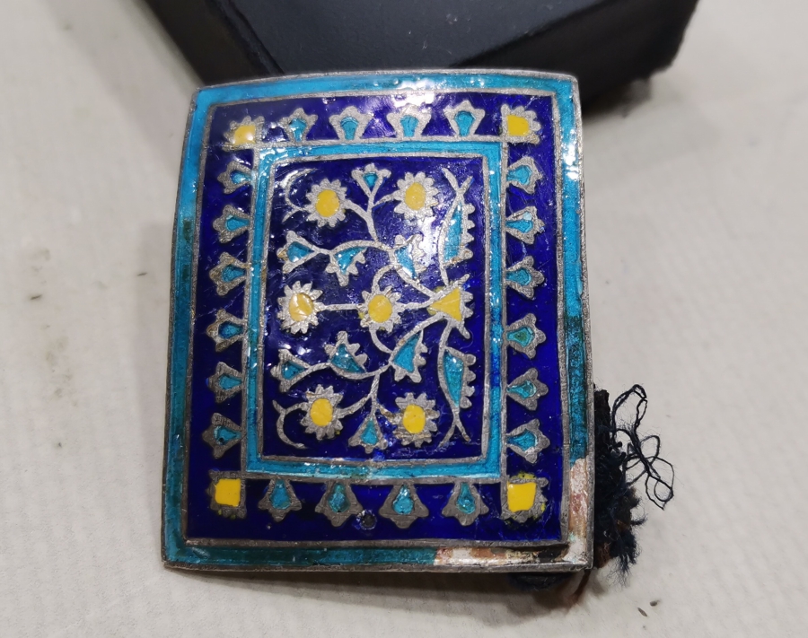 OSMANLI DÖNEMİ MİNELİ GÜMÜŞ KEMER TOKASI PARÇASI