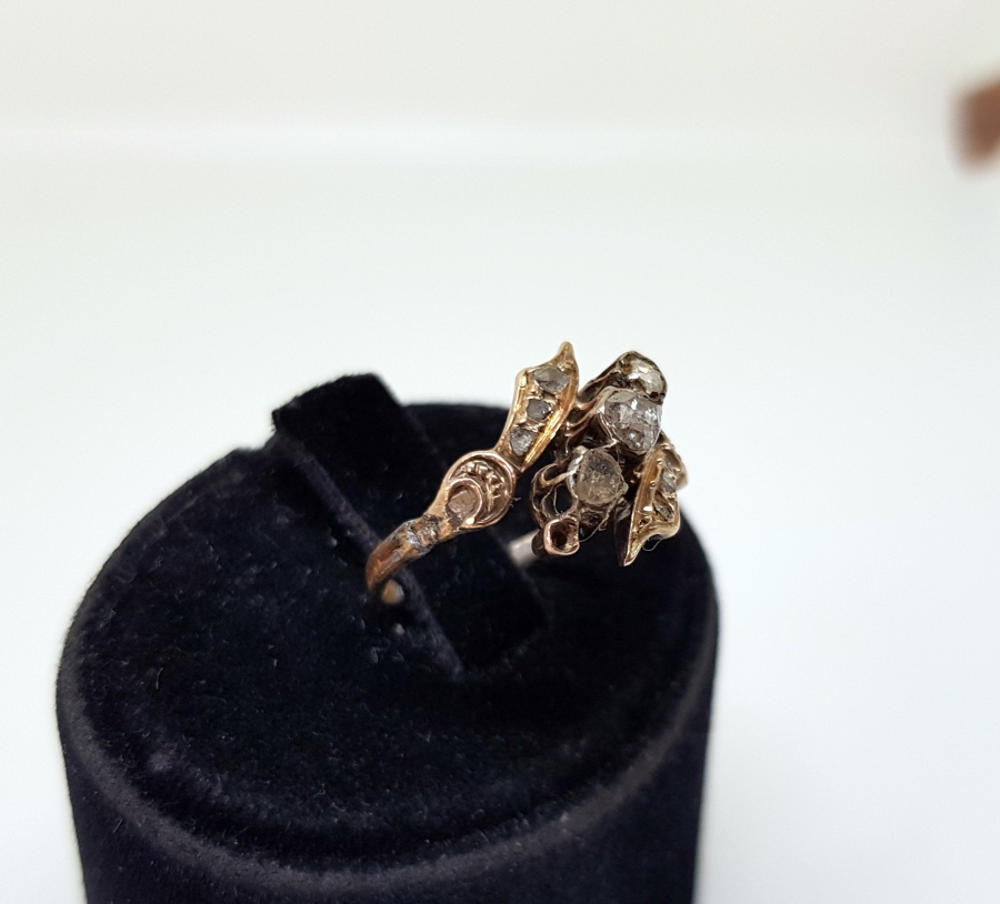 HİLALLİ GİRİT MODELİ ÇOK NADİR ELMAS TAŞLI OSMANLI ALTIN YÜZÜK