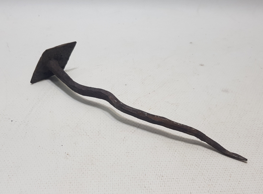 ÜZERİ TILSIMLI OSMANLI DÖNEMİ ÇOK NADİR MERTEK ÇİVİSİ