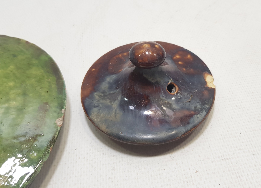 1800 BAŞLARI ÇANAKKALE YAPIMI OSMANLI DÖNEMİ İKİ ADET TOPRAK KAPAK