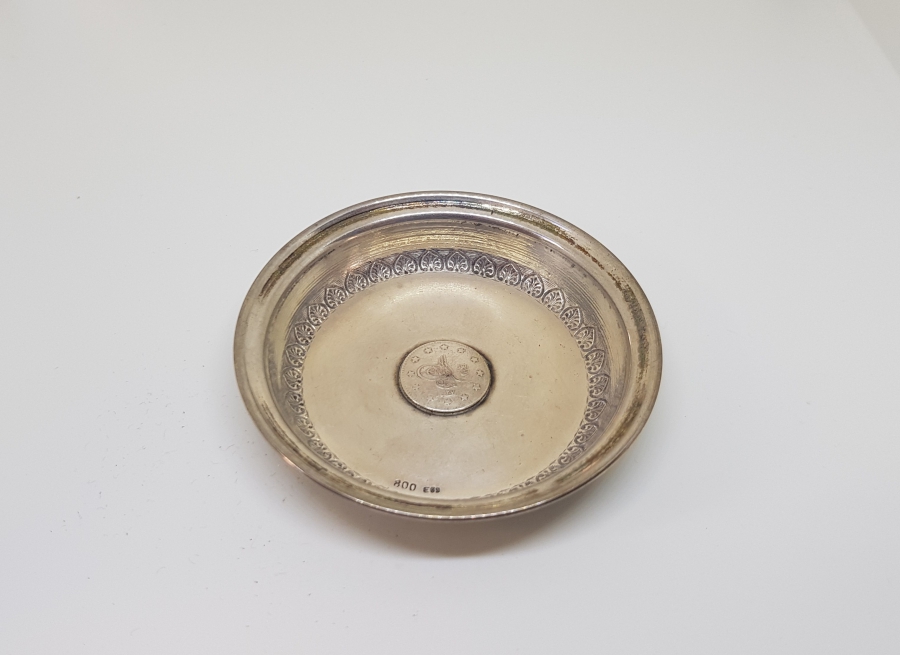 ORTASINDA ABDÜLHAMİT HAN DÖNEMİNE AİT GÜMÜŞ PARA BULUNAN SÜLEYMANİYE İŞİ KINA TASI