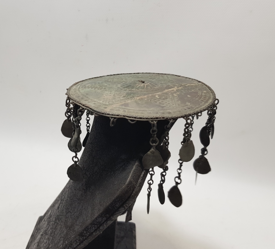 ÜZERİ KABARTMA İŞÇİLİKLİ ORİJİNAL CİNGILLARIYLA MÜHRÜ SÜLEYMANLI GELİN TEPELİĞİ