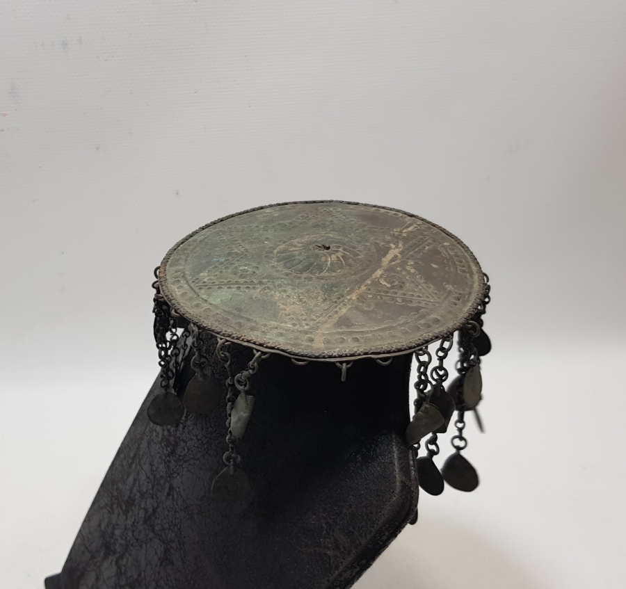 ÜZERİ KABARTMA İŞÇİLİKLİ ORİJİNAL CİNGILLARIYLA MÜHRÜ SÜLEYMANLI GELİN TEPELİĞİ