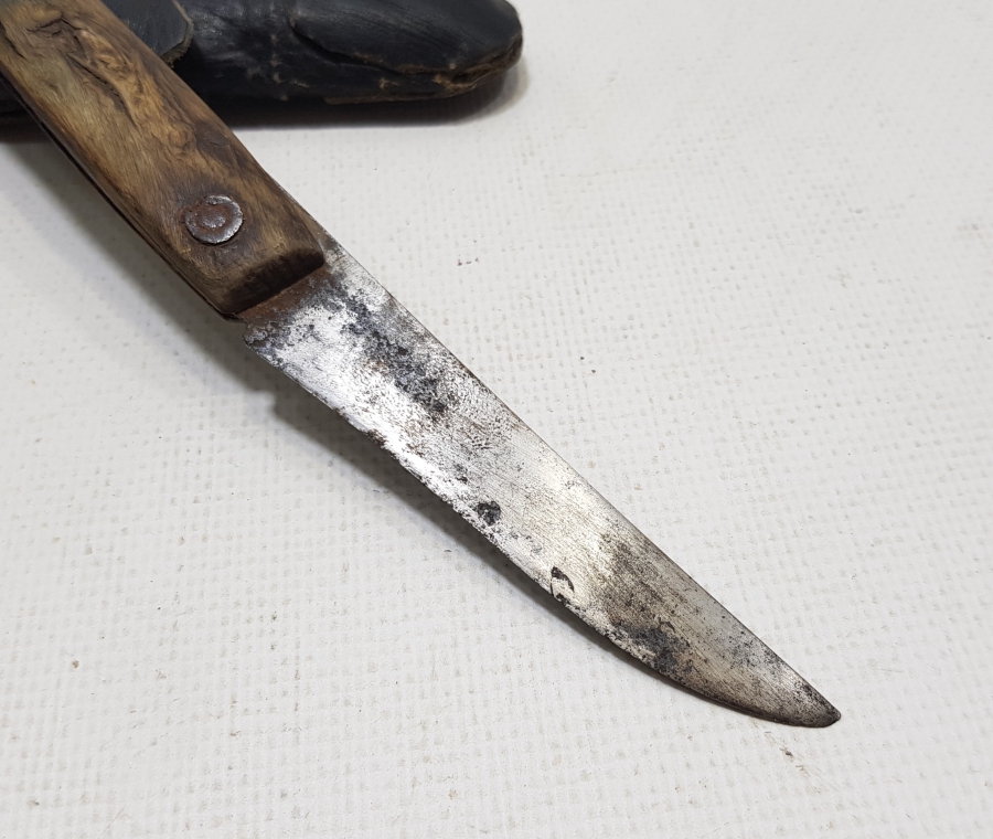 DERİ KILIFINDA BOYNUZ SAPLI EL YAPIMI BURDUR İŞİ ÇAKI