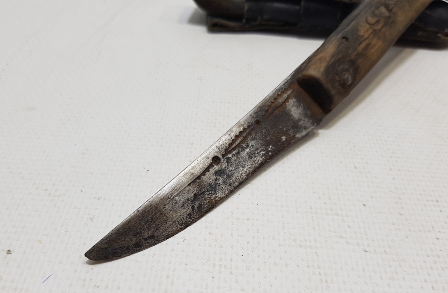 DERİ KILIFINDA BOYNUZ SAPLI EL YAPIMI BURDUR İŞİ ÇAKI