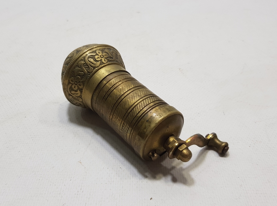 SÜLEYMANİYE İŞİ ANTİKA BAHARAT DEĞİRMENİ