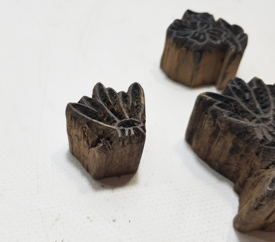 OSMANLI DÖNEMİ EL OYMA 4 ADET TOKAT İŞİ AHŞAP BASKI KALIBI