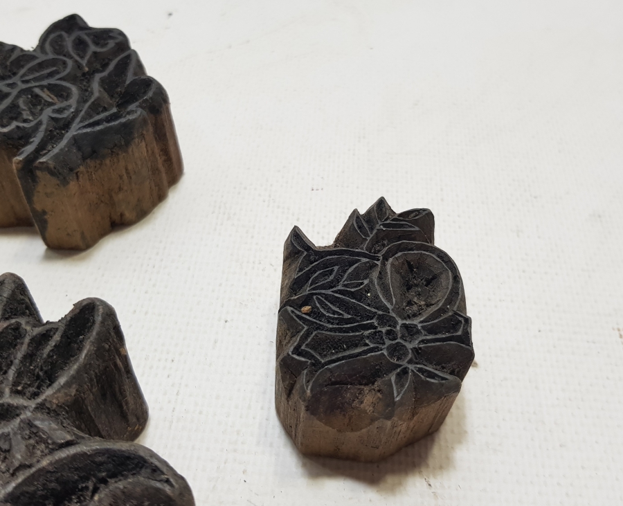 OSMANLI DÖNEMİ EL OYMA 4 ADET TOKAT İŞİ AHŞAP BASKI KALIBI