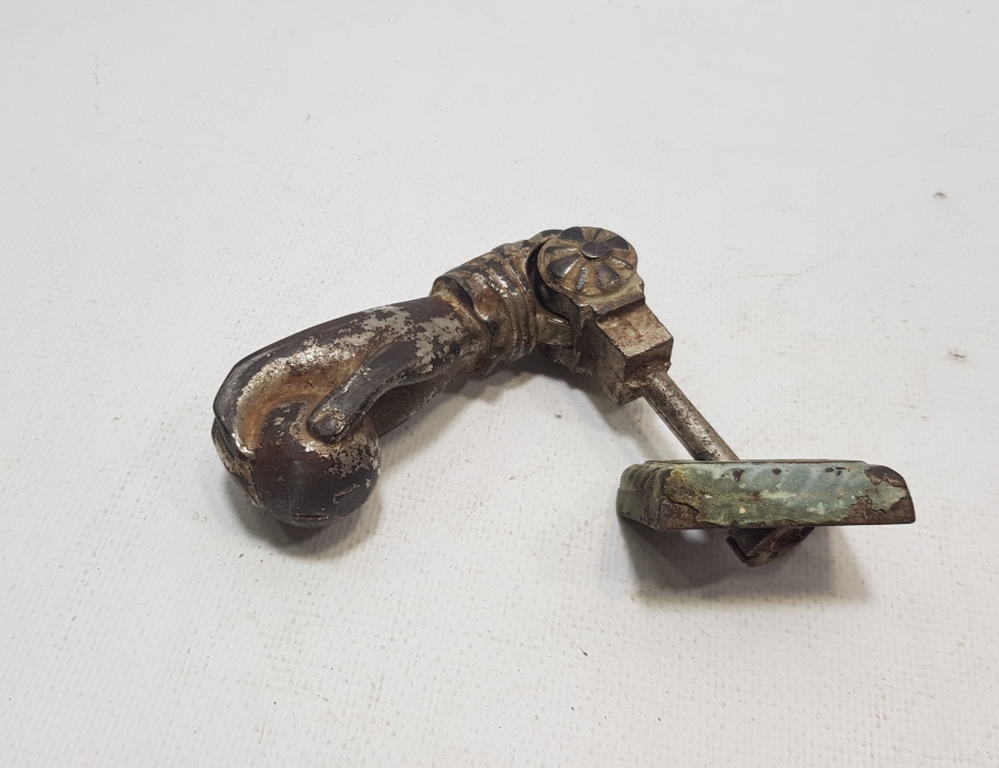 OSMANLI DÖNEMİ BÜYÜK BOY HANIMELİ KAPI TOKMAĞI