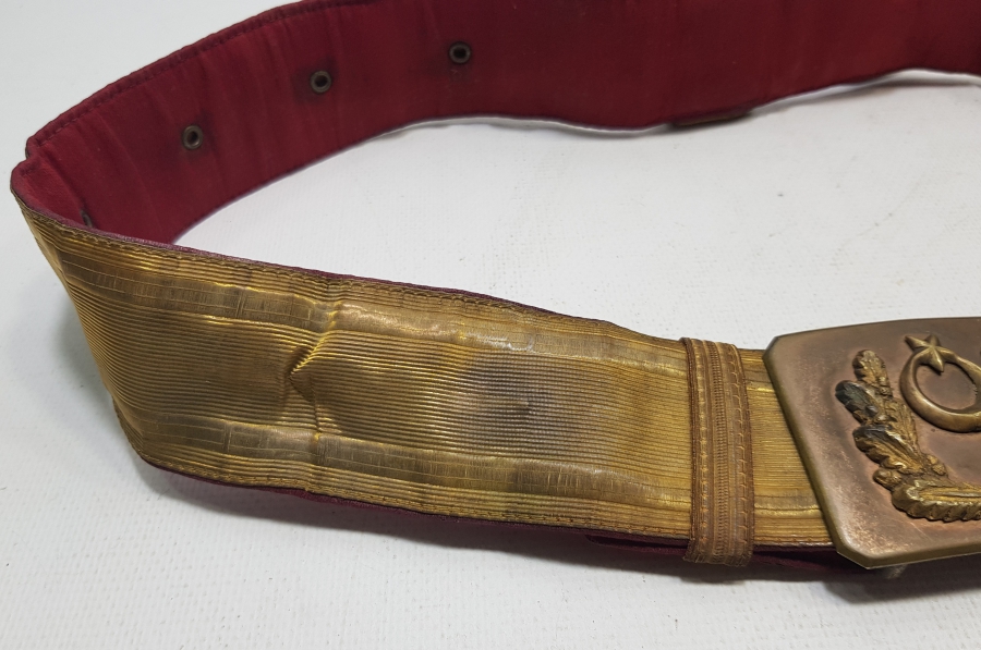 SIRMA İŞÇİLİKLİ CUMHURİYET BAŞLARI TAM TAKIM SUBAY KEMERİ