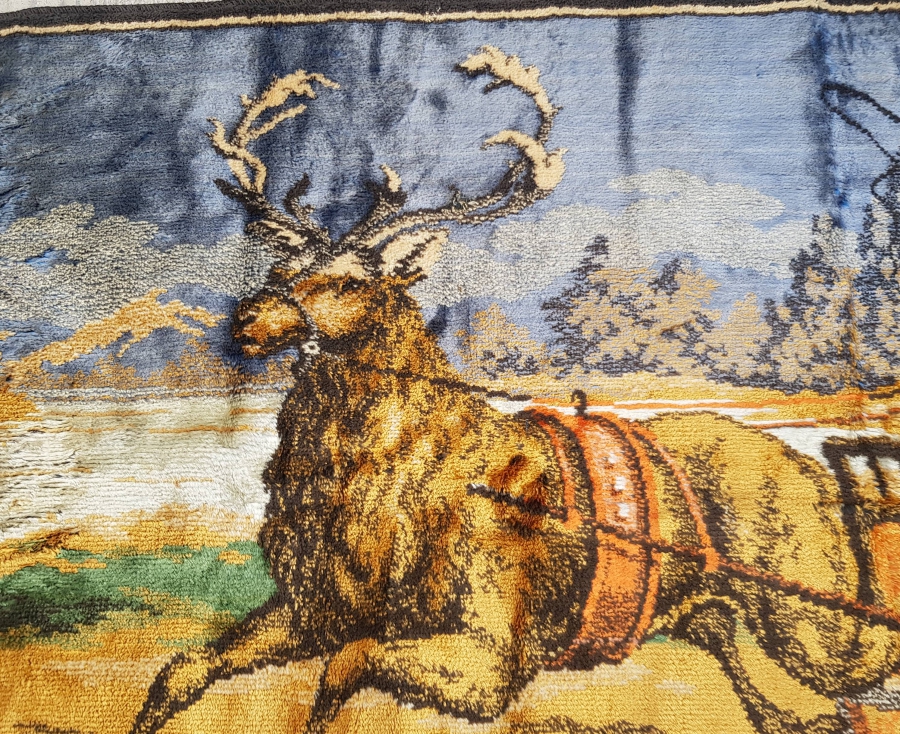 ANTİKA DUVAR HALISI