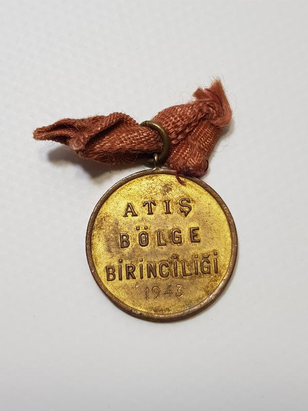 1943 BURSA BÖLGESİ ATIŞ BİRİNCİLİĞİ MADALYASI