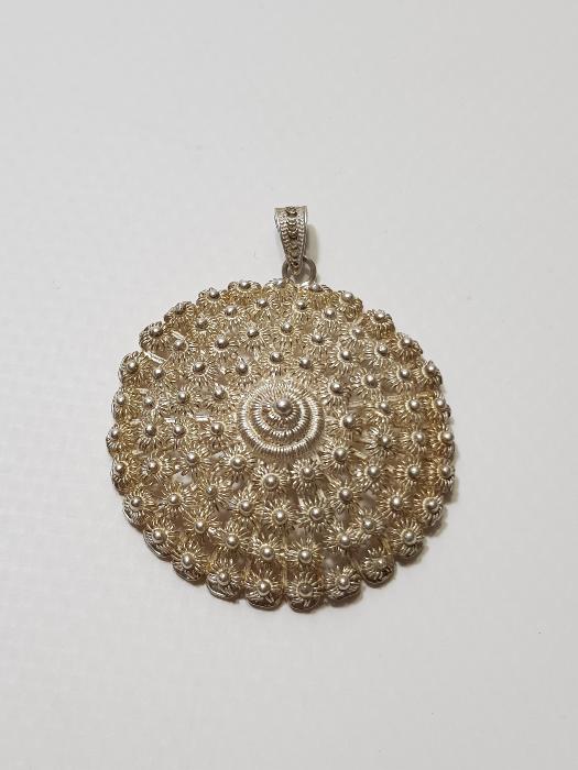 GÜHERZE İŞÇİLİKLİ GÜMÜŞ KOLYE UCU