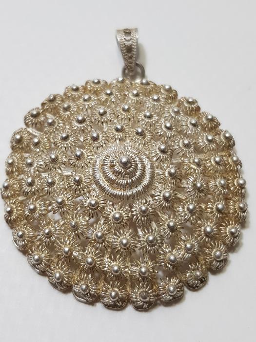 GÜHERZE İŞÇİLİKLİ GÜMÜŞ KOLYE UCU