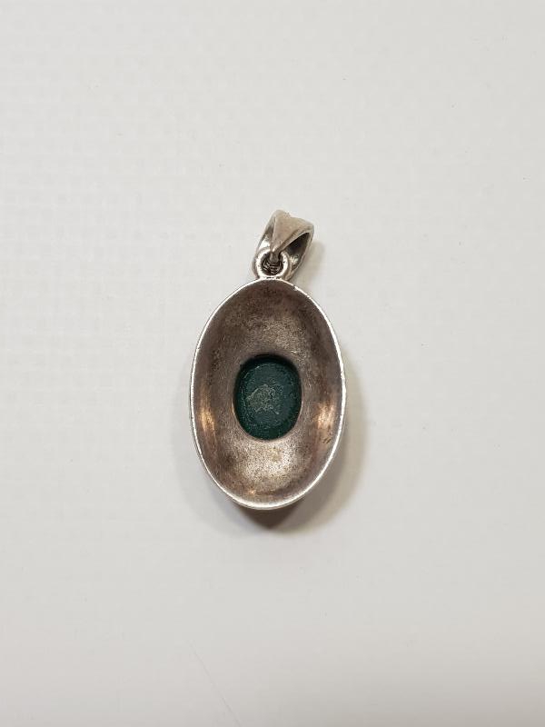 YEŞİM TAŞLI GÜMÜŞ KOLYE UCU