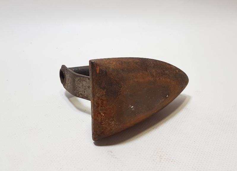 FARKLI FORMDA ÇOK NADİR ANTİKA ÜTÜ