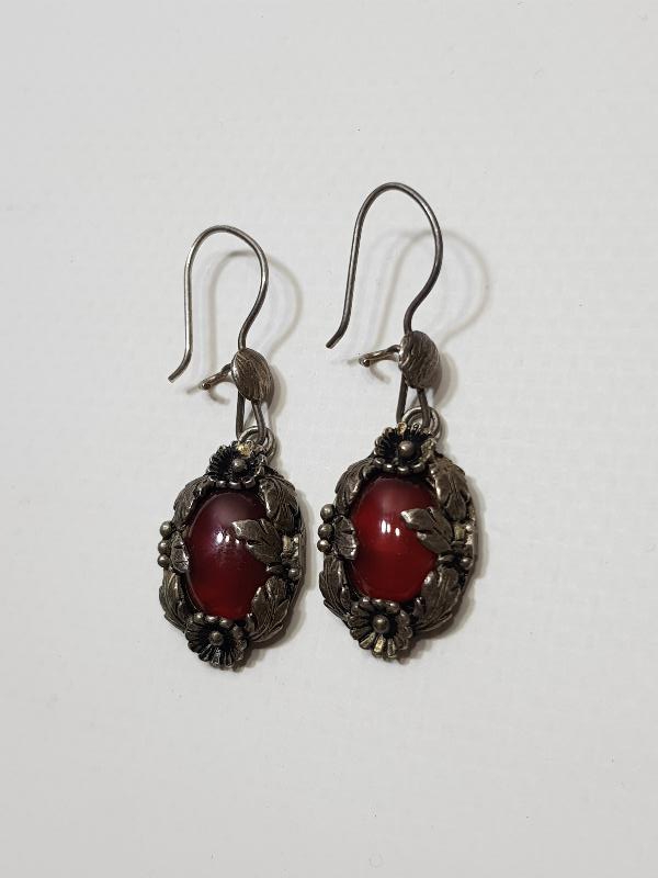 AKİK TAŞLI GÜMÜŞ KÜPE