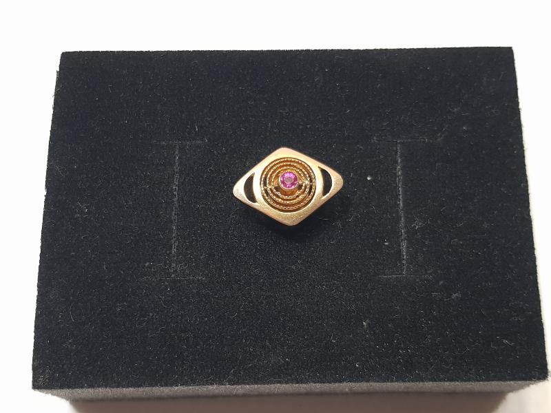 OSMANLI DÖNEMİ YAKUT TAŞLI ALTIN KAPLAMA SAAT KÖSTEĞİ SÜRGÜSÜ