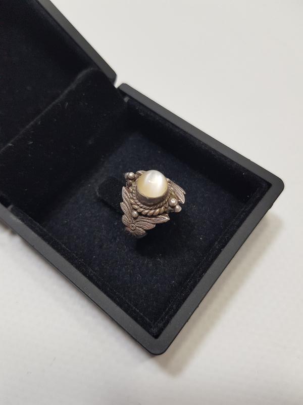 AY TAŞLI GÜMÜŞ YÜZÜK