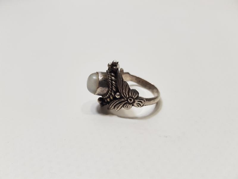 AY TAŞLI GÜMÜŞ YÜZÜK