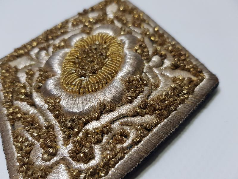 OSMANLI DÖNEMİ ALTIN VE GÜMÜŞ SIRMA İŞLEMELİ ÇOK NADİR GELİN SAÇ SÜSÜ