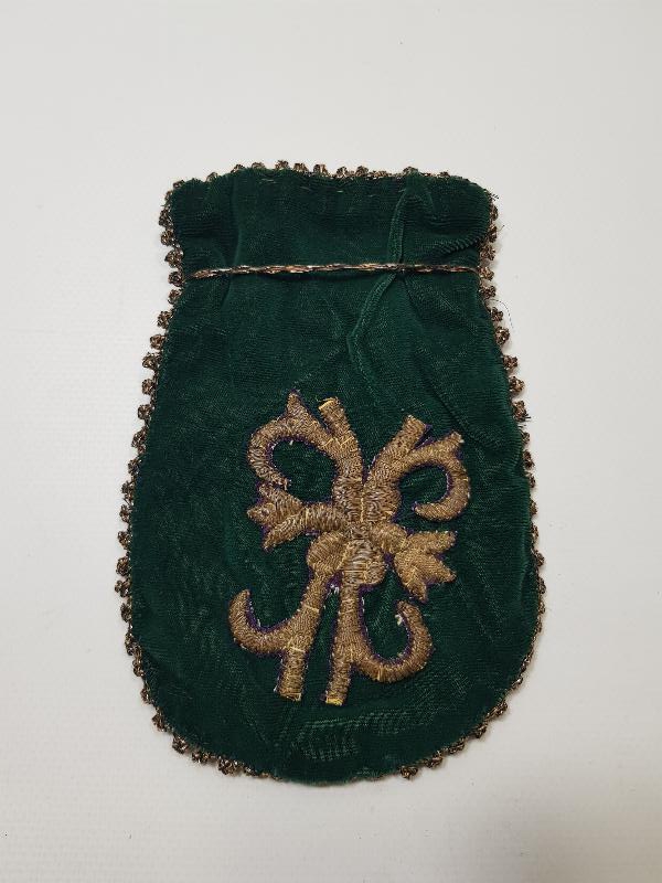 OSMANLI DÖNEMİ ALTIN SIRMA İŞLEMELİ KESE