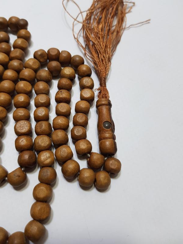 İMAMESİNDE KABE GÖRSELİ BULUNAN ESKİ HACI İŞİ AHŞAP TESBİH