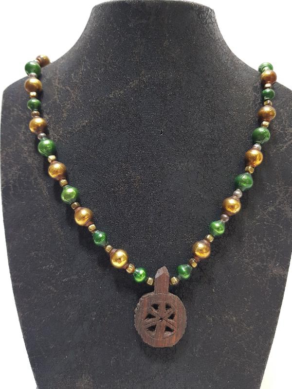 OSMANLI DÖNEMİ ALTIN YALDIZLI ÜFLEME CAM NADİR GERDANLIK