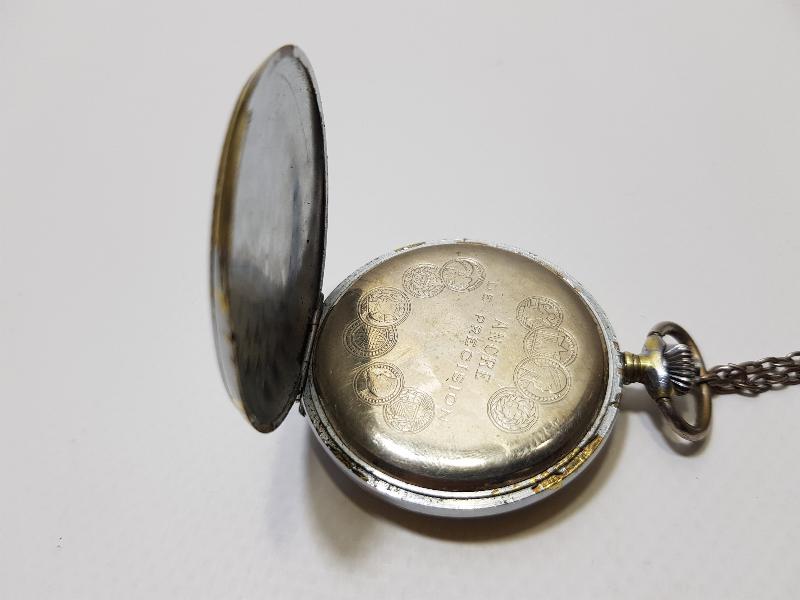 ANTİKA KRALINA MARKA KURMALI CEP SAATİ