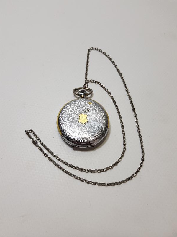 ANTİKA KRALINA MARKA KURMALI CEP SAATİ