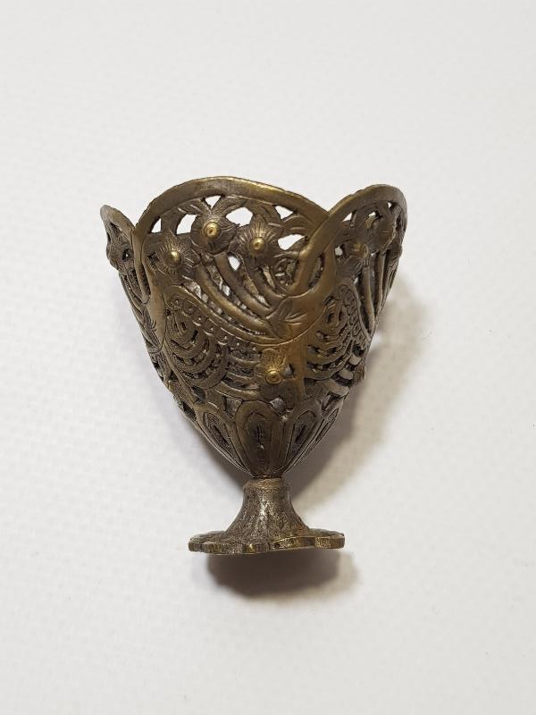 OSMANLI DÖNEMİ SÜLEYMANİYE İŞİ KIL TESTERE İŞÇİLİKLİ KAHVE FİNCANI ZARFI