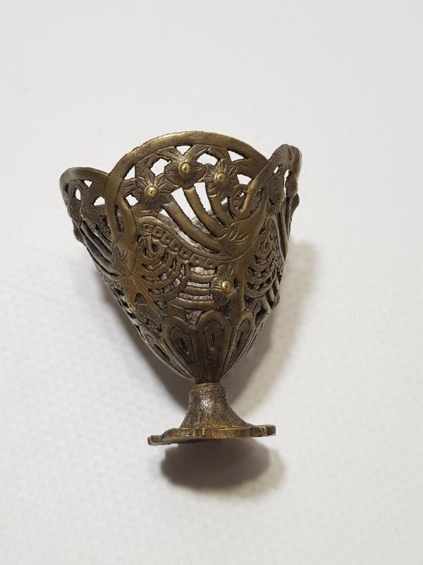 OSMANLI DÖNEMİ SÜLEYMANİYE İŞİ KIL TESTERE İŞÇİLİKLİ KAHVE FİNCANI ZARFI