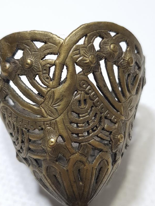 OSMANLI DÖNEMİ SÜLEYMANİYE İŞİ KIL TESTERE İŞÇİLİKLİ KAHVE FİNCANI ZARFI