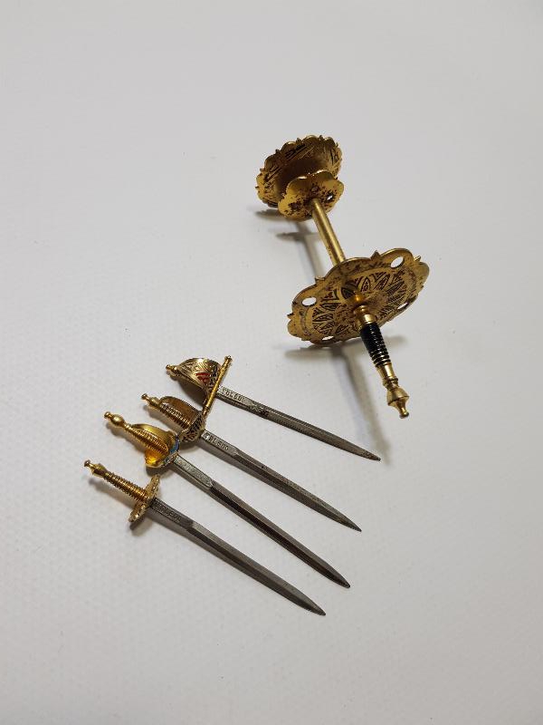 ANTİKA TOLEDO ZARF AÇACAĞI SETİ