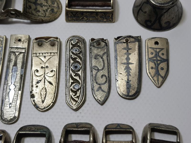 OSMANLI DÖNEMİ SAVATLI  GÜMÜŞ ÇERKES KEMERİ PARÇALARI