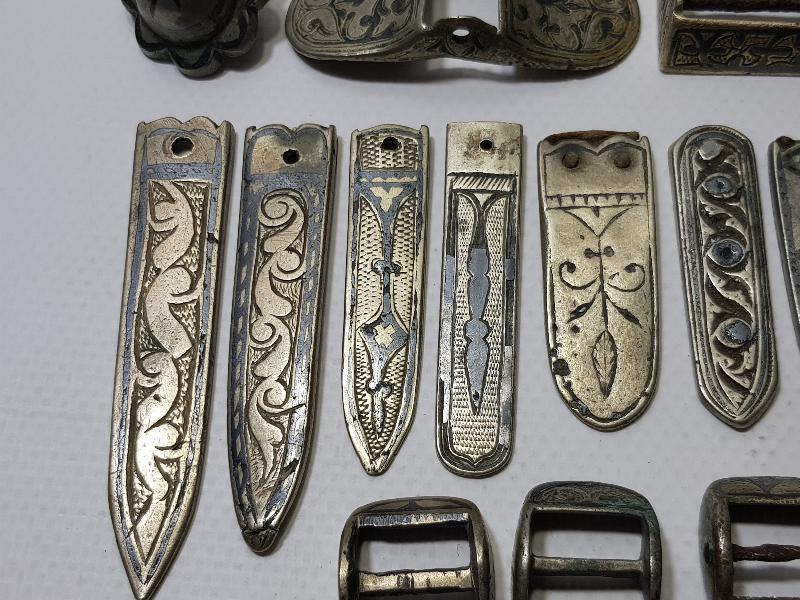 OSMANLI DÖNEMİ SAVATLI  GÜMÜŞ ÇERKES KEMERİ PARÇALARI