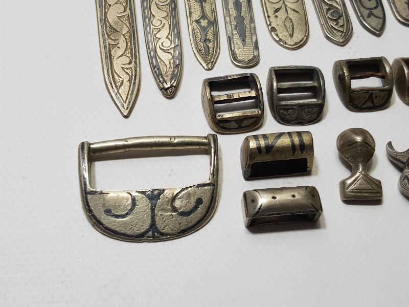 OSMANLI DÖNEMİ SAVATLI  GÜMÜŞ ÇERKES KEMERİ PARÇALARI